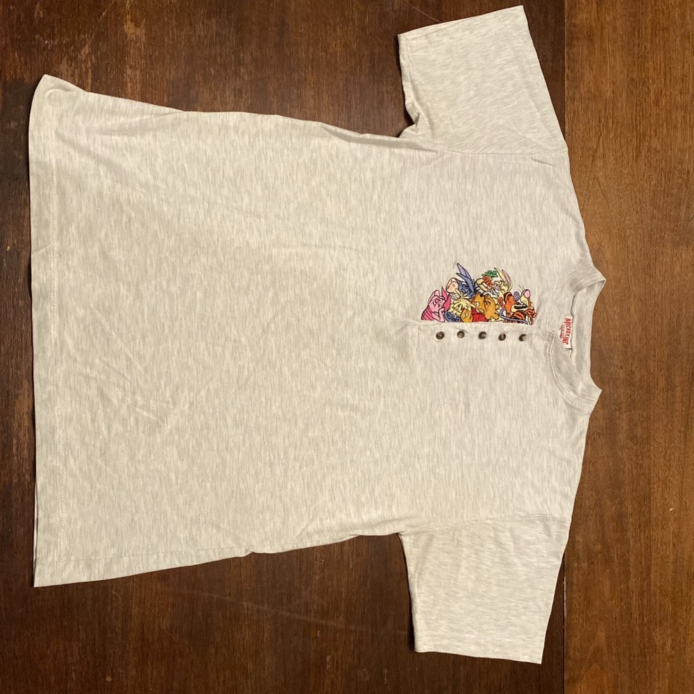 VTG‎ MICKEY INC Henley S/M WINNIE THE POOH & Friends Karaoke Gray Short Sleeve